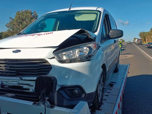 (Fotos) Colisión en cadena en la carretera general: trasladan a dos heridos al Mateu Orfila