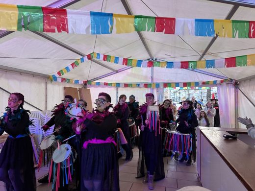 (Fotos) El carnaval lleva la fiesta a Es Mercadal y Fornells