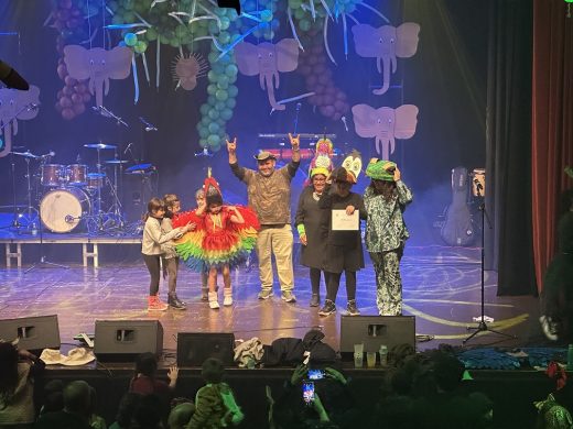 (Fotos) El carnaval lleva la fiesta a Es Mercadal y Fornells