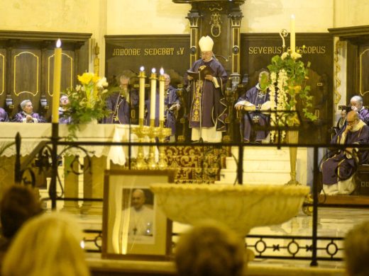 (Fotos) Menorca se despide del Papa Francisco