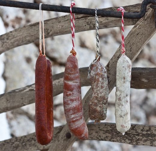 Patrimonio gastronómico: Menorca quiere sumar dos embutidos al catálogo de alimentos de Baleares.