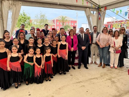 (Fotos) Se inaugura el real de la Feria de Abril en Es Castell