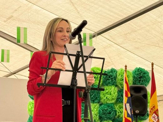 (Fotos) Se inaugura el real de la Feria de Abril en Es Castell