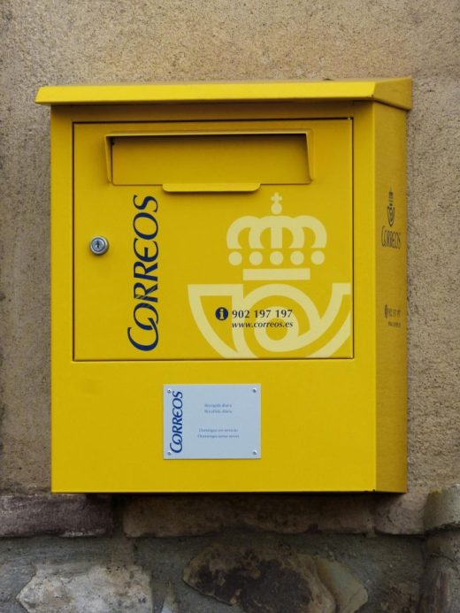 Buzón de Correos. Servía para poner cartas