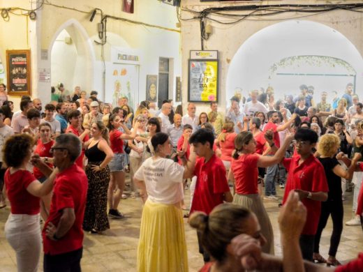 (Fotos) Los ‘festers’ incendian Ciutadella en la previa de Sant Joan
