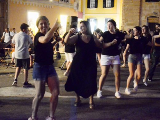 (Fotos) Los ‘festers’ incendian Ciutadella en la previa de Sant Joan