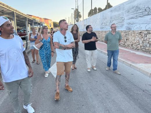 (Fotos) El mural que cuenta la historia de Es Castell